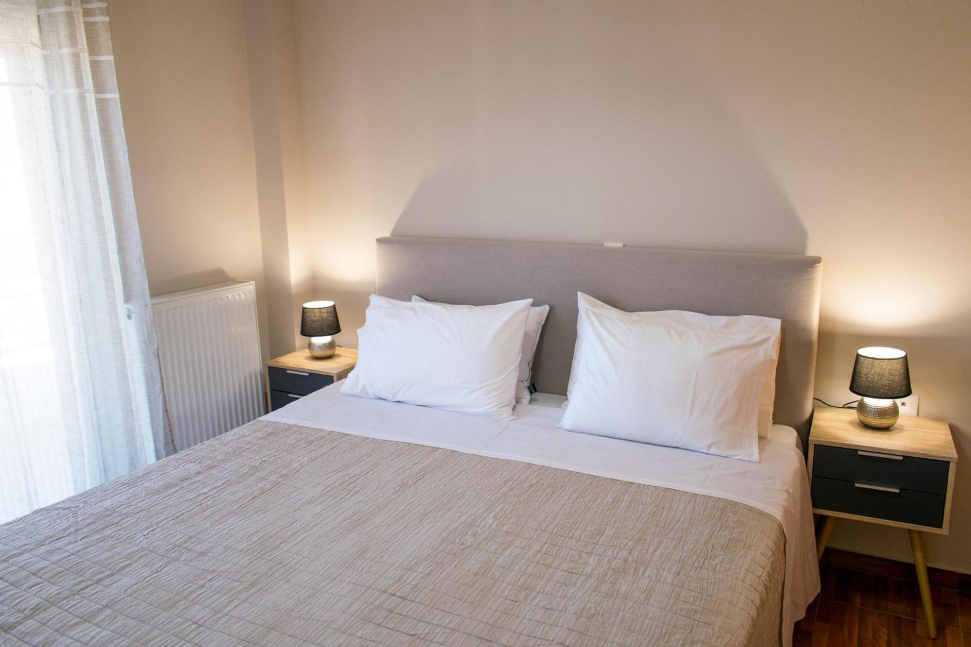 Barbaras Apartments Kato Daratso Rum bild